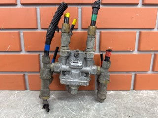Кран тормозной, ориг. номер 9347141100, Камаз К5 54901 1