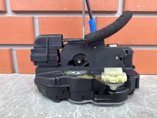 Замок передний правый, ориг. номер 133492, Opel Astra J 2009-2012