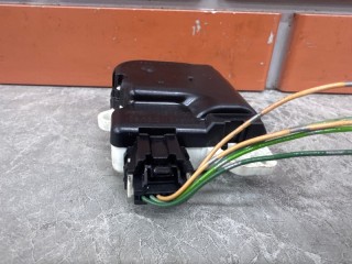 Электропривод заслонки печки, ориг. номер 27443EA000, Nissan Navara D40 2005-2010