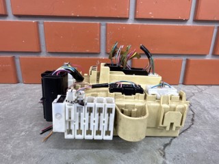 Блок предохранителей в салон задний, ориг. номер 8267048040, Lexus RX350 XU30 2006-2009
