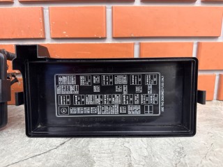 Блок предохранителей под капот, ориг. номер M113723010AB, Chery M11 1 2010-2015