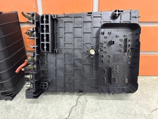 Блок предохранителей под капот, ориг. номер 3C0937125A, Volkswagen Passat B6 2005-2010