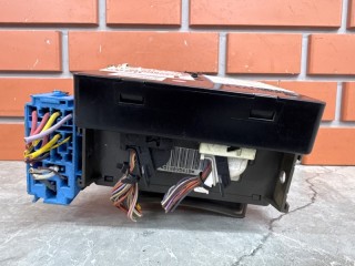Блок предохранителей в салон, ориг. номер 8200449594, Renault laguna 2 2001-2005