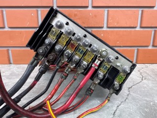 Блок предохранителей под капот, ориг. номер 3C0937125, Volkswagen Passat B6 2005-2010