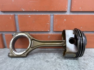Поршень с шатуном, ориг. номер 079107065BC, Audi Q7 1 2005-2009
