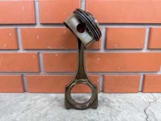 Поршень с шатуном, ориг. номер 079107065BC, Audi Q7 1 2005-2009