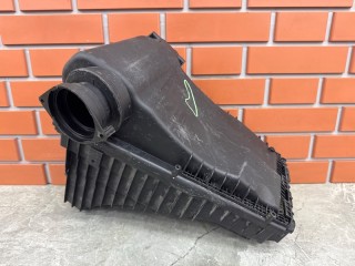 Корпус воздушного фильтра левый, ориг. номер 7L6128607AA, Audi Q7 1 2005-2009