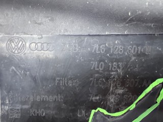 Корпус воздушного фильтра левый, ориг. номер 7L6128607AA, Audi Q7 1 2005-2009