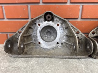 Кронштейн передний, ориг. номер 7L0412391E, Audi Q7 1 2005-2009