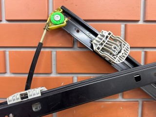 Стеклоподъемник задний правый, ориг. номер 4L0839462A, Audi Q7 1 2005-2009
