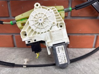 Стеклоподъемник задний правый, ориг. номер 4L0839462A, Audi Q7 1 2005-2009