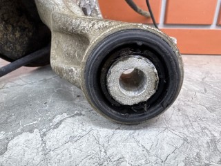 Кулак задний левый, Honda Civic 8 2008-2012