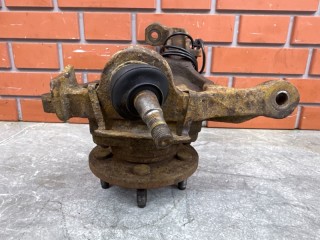 Кулак передний левый, ориг. номер 52088653AD, Jeep Cherokee JK 2001-2004