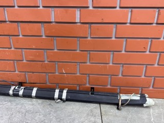 Шторка безопасности левая, ориг. номер 55315019AH, Jeep Cherokee JK 2001-2004