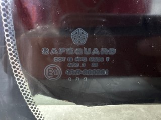 Стекло заднее правое, ориг. номер 5103247AC, Jeep Cherokee JK 2001-2004