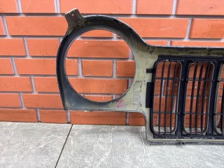 Решетка радиатора, ориг. номер 55156608AB, Jeep Cherokee KJ 2001-2004