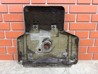 Крышка двс декоративная, ориг. номер 53014000AE, Jeep Cherokee JK 2001-2004