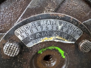 Помпа водяная, ориг. номер 55037539AA, Jeep Cherokee JK 2001-2004