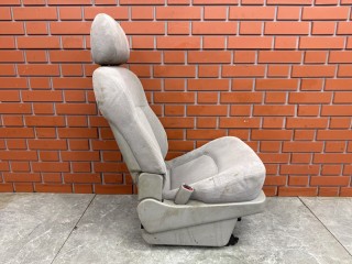 Сиденье заднее левое, ориг. номер 897003A000NVE, Hyundai Trajet 1 2004-2008