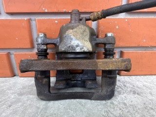 Суппорт задний правый, ориг. номер 582303A200, Hyundai Trajet 1 2004-2008