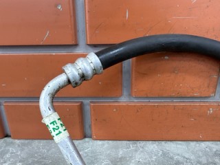 Трубка кондиционера, ориг. номер 977633A910, Hyundai Trajet 1 2004-2008