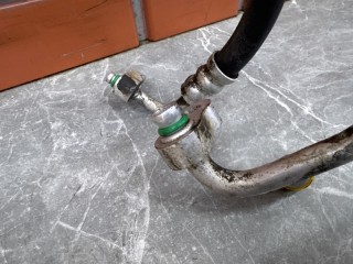 Трубка кондиционера, ориг. номер 977723A900, Hyundai Trajet 1 2004-2008