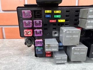 Блок предохранителей под капот, ориг. номер 912203A002, Hyundai Trajet 1 2004-2008
