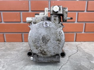 Компрессор кондиционера, ориг. номер 977013A900, Hyundai Trajet 1 2004-2008