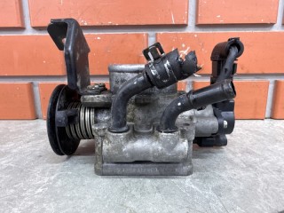 Заслонка дроссельная, ориг. номер 351002B000, Hyundai Elantra HD 2006-2011