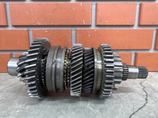 Вторичный вал КПП, ориг. номер 8200939913, Renault Logan 1 2004-2009