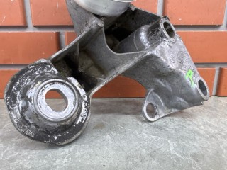 Подушка двигателя правая, ориг. номер 8D0199379K, Audi A6 C5 1997-2001