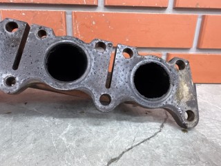 Коллектор выпускной левый, ориг. номер 078253033DN, Audi A6 C5 1997-2001