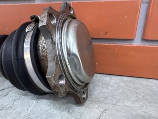Привод передний левый, ориг. номер 4B0407271C, Audi A6 C5 1997-2001