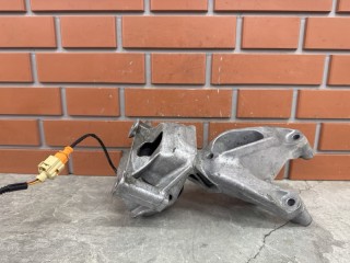 Подушка двигателя, Audi A4 B8 2011-2015
