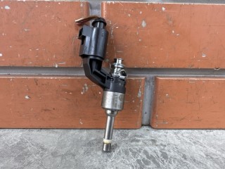 Форсунка, ориг. номер 03C906036M, Volkswagen Golf mk6 2008-2012
