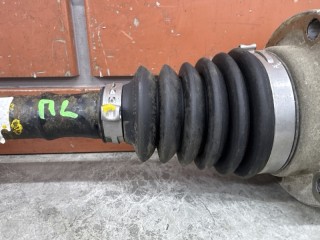 Привод передний, ориг. номер 2H0407271B, Volkswagen Amarok 1 2010-2016