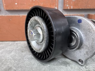 Ролик натяжной, ориг. номер 038903315AN, Volkswagen Amarok 1 2010-2016