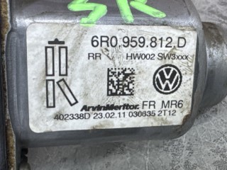Моторчик стеклоподъемника задний правый, ориг. номер 6R0959812P, Volkswagen Amarok 1 2010-2016