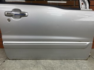 Дверь передняя правая, ориг. номер 6800165821, Suzuki Grand Vitara XL7 1998-2005