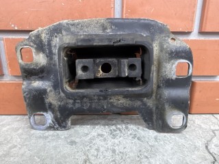 Подушка двигателя левая, ориг. номер 1798908, Ford Focus 2 2004-2008