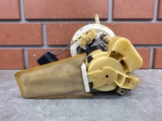 Топливный насос, ориг. номер MR990510, Mitsubishi Lancer Cedia 2000-2003