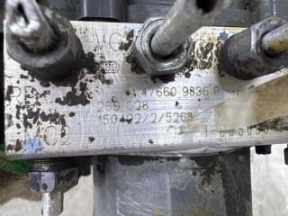 Блок ABS, ориг. номер 476601250R, Renault Sandero 2 2013-2018