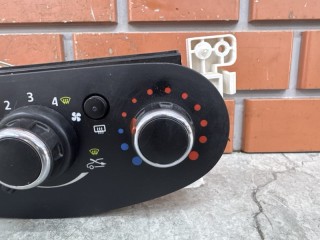 Блок управления печкой, ориг. номер 275101698R, Renault Sandero 2 2013-2018