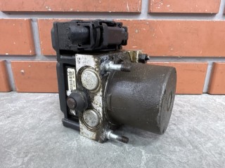 Блок ABS, ориг. номер 589202L300, Hyundai i30 2007-2010