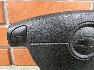 Подушка безопасности в руль, ориг. номер 42355553, Chevrolet Lacetti J200 2004-2013