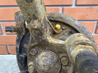 Кулак задний правый, ориг. номер MR519522, Mitsubishi Eclipse D5A 1999-2005