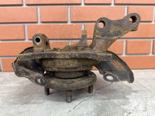 Кулак передний левый, ориг. номер MR369819, Mitsubishi Eclipse D5A 1999-2005