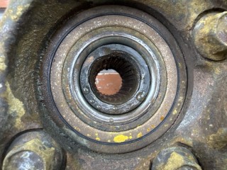 Кулак передний правый, ориг. номер MR369820, Mitsubishi Eclipse D5A 1999-2005