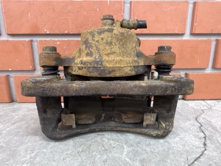Суппорт передний правый, ориг. номер MR449856, Mitsubishi Eclipse D5A 1999-2005