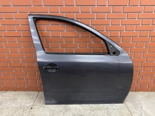 Дверь передняя правая, ориг. номер 1Z0831056, Skoda Octavia A5 2004-2009